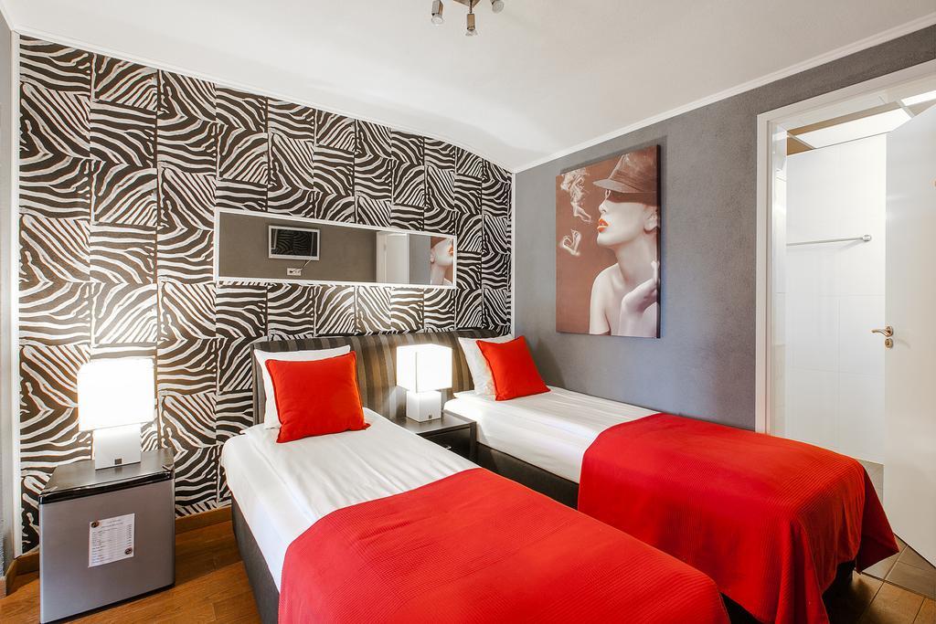 Alex Rooms Zwanenburg Exterior photo