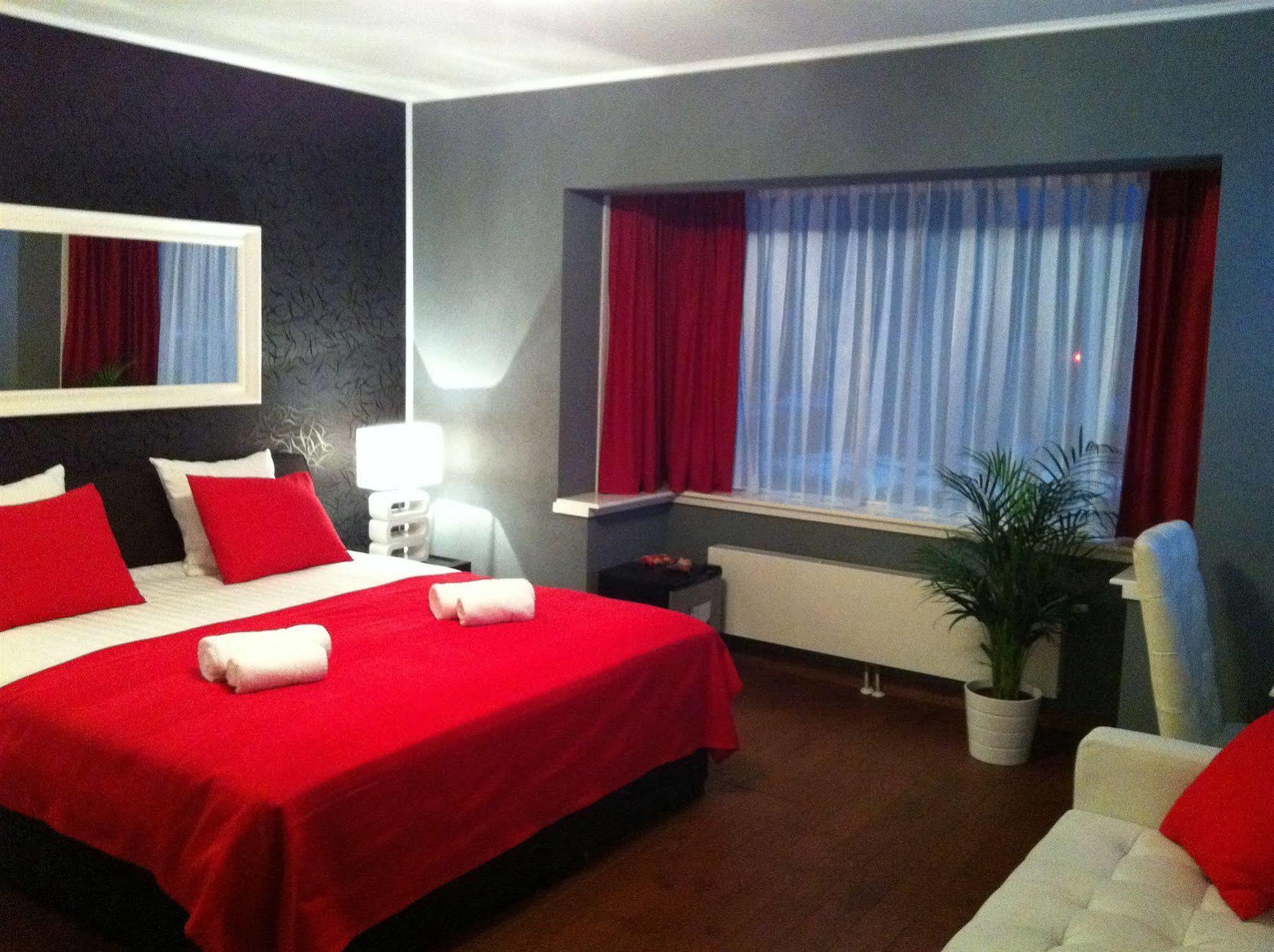 Alex Rooms Zwanenburg Exterior photo